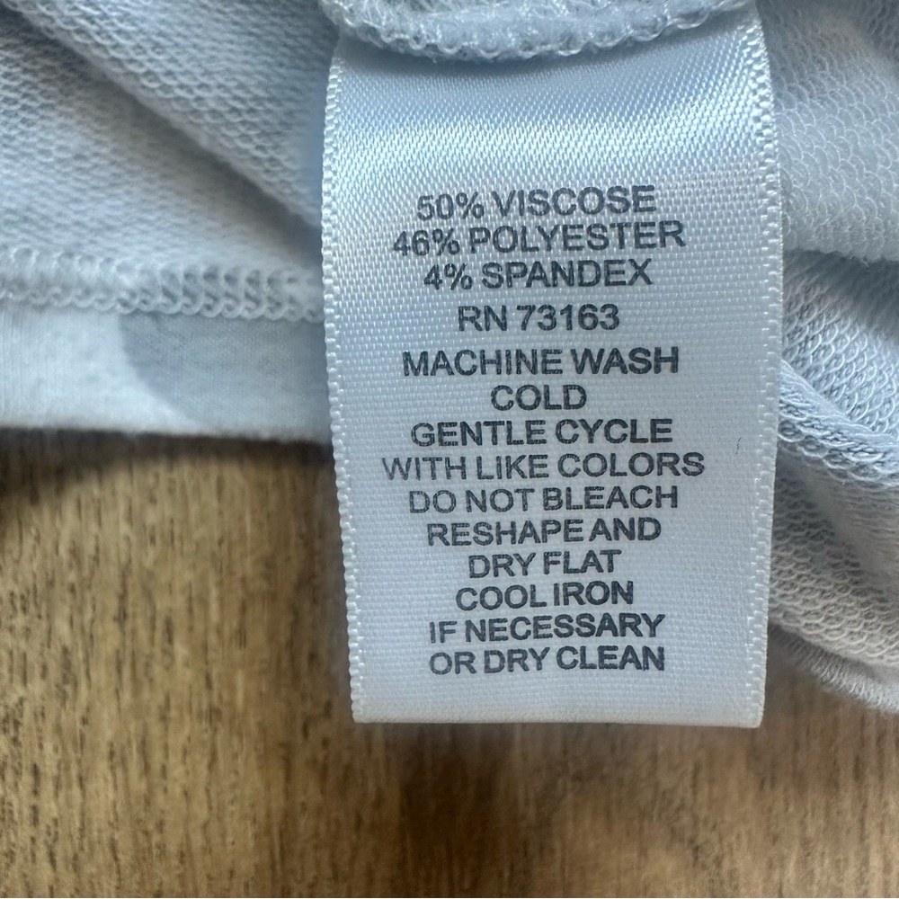 Cable & Gauge White & Gray Camo Blouse Size Small - Picture 10 of 10